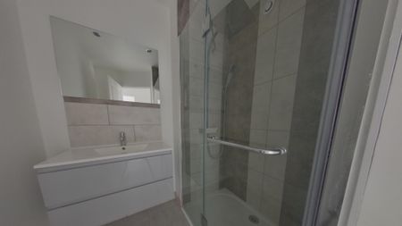 Location Appartement 3 pièces 73m² ST DOMINEUC 35190 - Photo 4