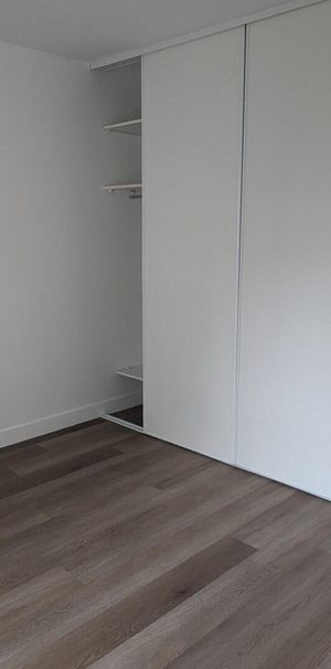 location Appartement T2 DE 39.28m² À LE PLESSIS ROBINSON - Photo 1
