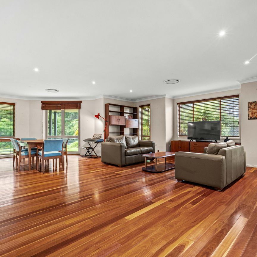92 Kings Avenue, Terrigal NSW 2260 - House For Rent | Domain - Photo 1