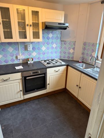 1 Bed Flat, Kings Street, E13 - Photo 3