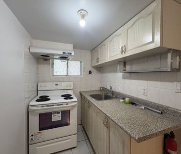 For Lease - 9 Lamont Avenue Unit# Basement N, Toronto, Ontario - Photo 3