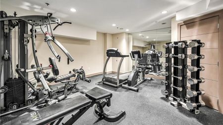 Upscale 3 Storey Townhome. Gourmet Kitchen, Private Elevator, Lock And Leave Ease. - Photo 3