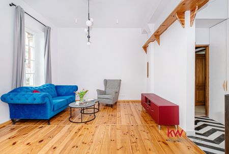 Wyjątkowe 4-pokojowe mieszkanie w centrum Poznania - Zdjęcie 3