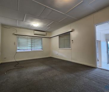 3 Bedroom Home Close to CBD - Photo 1