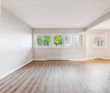 1 - 2350 QUEENSWAY DRIVE | 1 - 2350 QUEENSWAY DRIVE, Burlington - Photo 1
