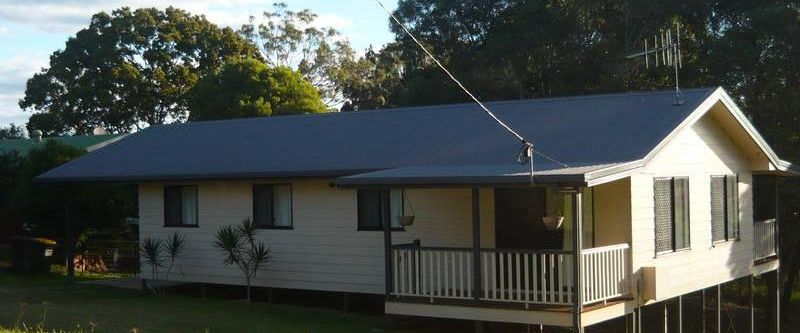 Modern Home with Security screens close to town - Photo 1