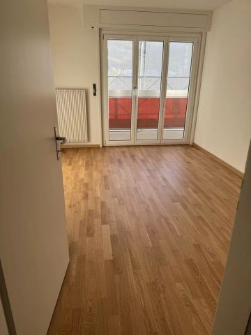 Très bel appartement rénové à Aigle - Photo 3