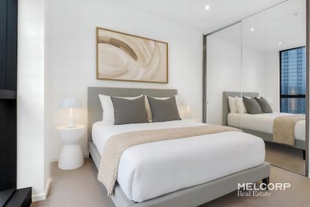 GREAT SIZED ONE BEDROOM PLUS STUDY - UNFURNISHED - Photo 3