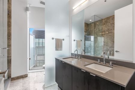 For Lease - 88 Harbour Street Unit# SPH 201, Toronto, Ontario - Photo 4