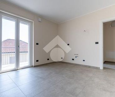 Bilocale in affitto - Photo 2