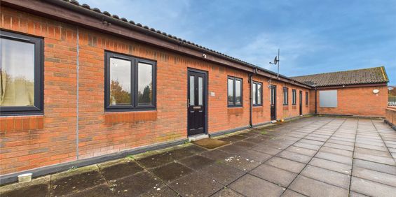 Shifford Crescent, Shifford Crescent, - Photo 3