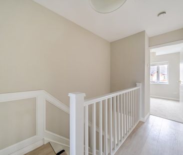 3 bedroom semi-detached house to rent - Photo 3