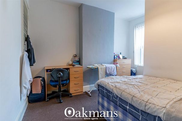 4 bedroom house to rent - Photo 1