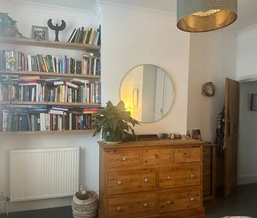 1 Bed Flat, Chessel Street, BS3 - Photo 3