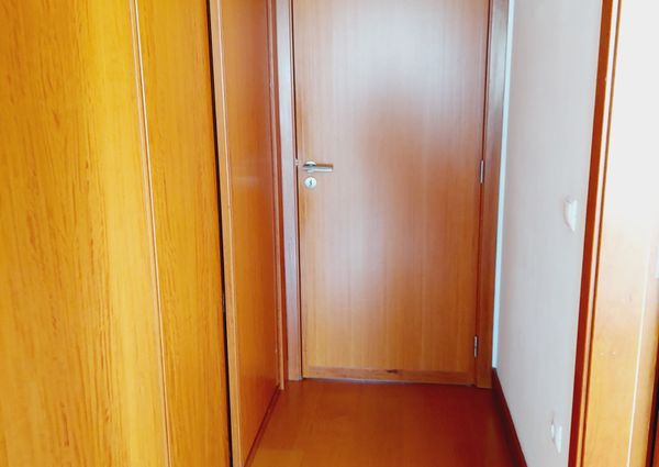 T2 for rent, next to the Glicínias Shopping Center, Aveiro.