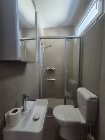 APPARTEMENT 2.5PCES AVEC CACHET REFAIT A NEUF - Photo 5