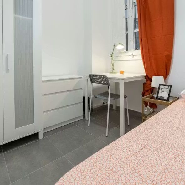 Carrer Matías Perelló, Valencia, Valencian Community 46005 - Photo 1