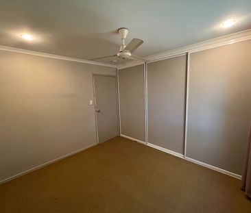 1/12 Kennedy Street, South Mackay - Photo 5