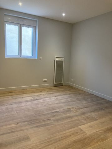 Location Appartement 3 pièces 83m² LIBOURNE 33500 - Photo 3