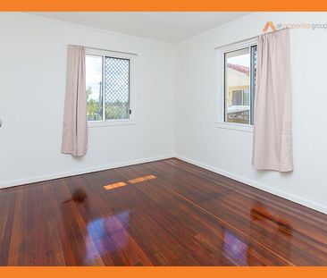 LOWSET 3-BEDROOM FAMILY HOME IN INALA! - Photo 2