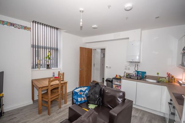 2 bedroom house share to rent - Photo 1