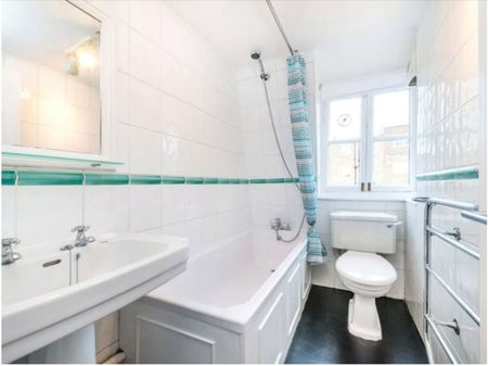 Studio Flat, Cleveland Street, W1T - Photo 5