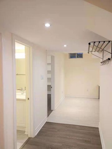 For Lease - 230 Devonsleigh Boulevard Unit# Bsmt, Richmond Hill, Ontario - Photo 5