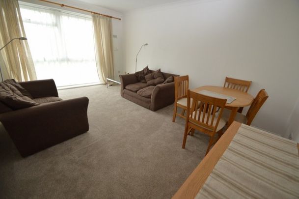 Welland Close, Langley, Berkshire,SL3 - Photo 1