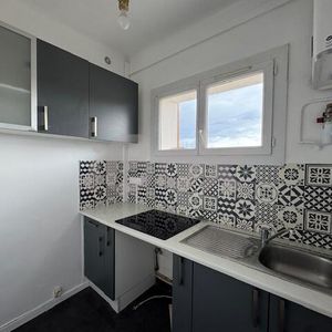 Appartement 1 pièce(s) 25.75 m² - Photo 2