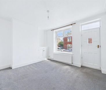 2 bedroom terraced house to rent - Photo 6
