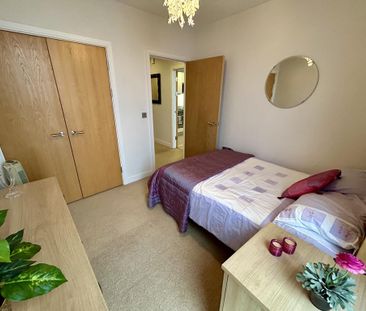 2 bedroom apartment to rent - Photo 5