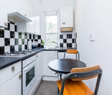 2 bedroom terraced house to rent - Photo 6