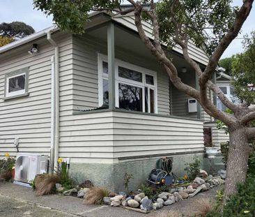 Sunny 3-Bedroom Character Home in Island Bay - Photo 5