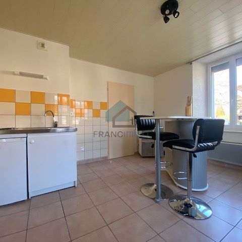 Location Appartement 2 pièces 27m² CHARQUEMONT 25140 - Photo 1