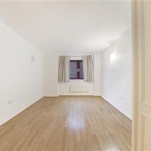 William Morris Way, SW6 - Photo 1