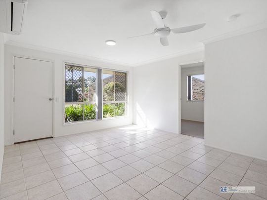 Single Level Villa with Golf Course Views in Fairway Gardens - Photo 1
