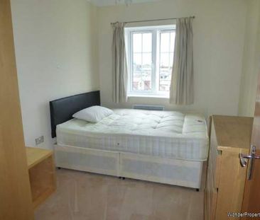 2 bedroom property to rent in Reading - Photo 1