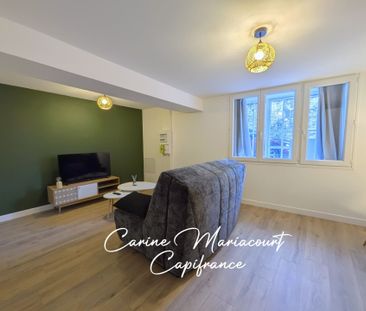 T1 MEUBLÉ 32 M² – ENTIÈREMENT RÉNOVÉ – CENTRE DE SAINT-MAIXENT-L’ÉCOLE - Photo 1