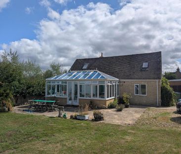 3 bedroom detached house to rent - Photo 4