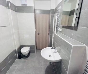 2 izbový byt na prenájom 61m2, Andovská, Nové Zámky - Photo 1