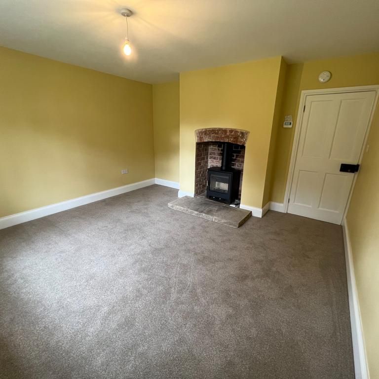 3 bedroom detached house to rent - Photo 1