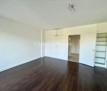 Studio - Paris (75008) - 36.45 m² - - Photo 6