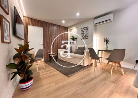 Monthly rental apartment with 1 bedroom and 1 bathroom in the Center of Madrid - Photo 2