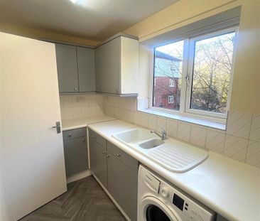 2 bedroom apartment to rent - Photo 5