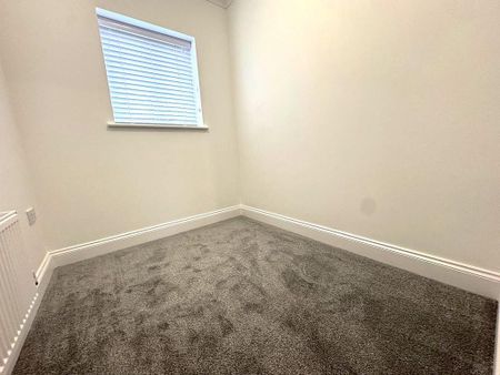 3 bedroom end of terrace house to rent - Photo 3