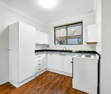 2-Bedroom Villa in St Marys - Photo 6