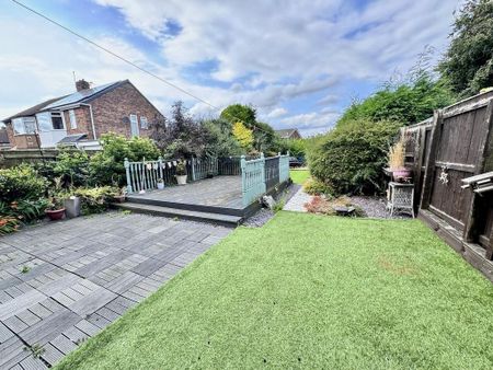 3 bedroom semi-detached house to rent - Photo 3