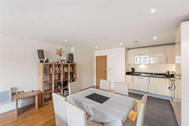 Drayton Park, London, N5 - Photo 1