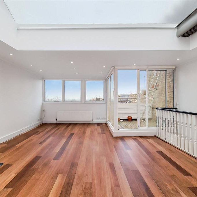 3 bedroom flat to rent - Photo 1