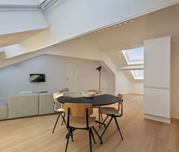 Gemeubeld dakappartement op toplocatie! - Photo 3